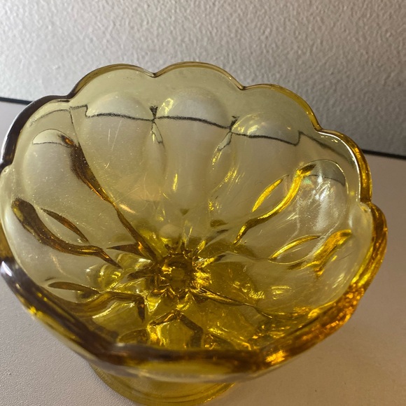 Vintage Amber Candy Dish - Picture 9 of 13